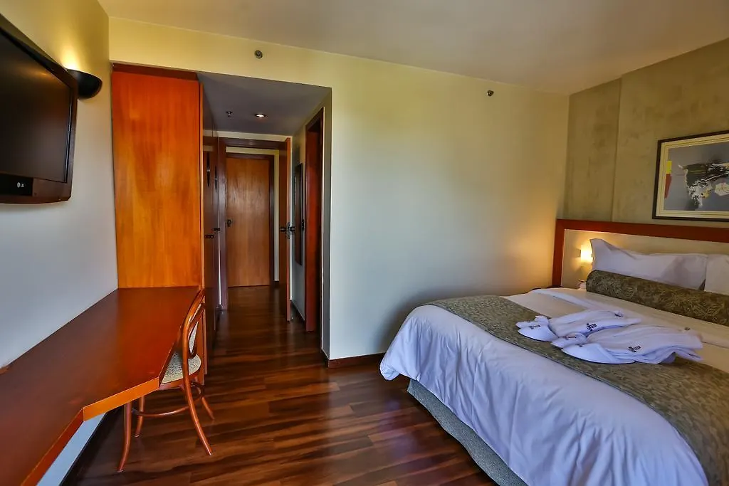 Metropolitan Hotel Brasilia 4*,